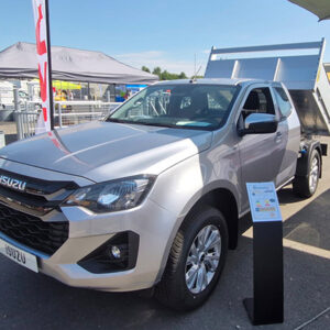 ISUZU D-MAX SPACE N60BB+ MERCURY SILVER MET