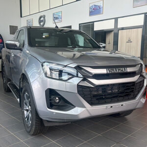 ISUZU D-MAX SPACE N60+_MercurySilverMet