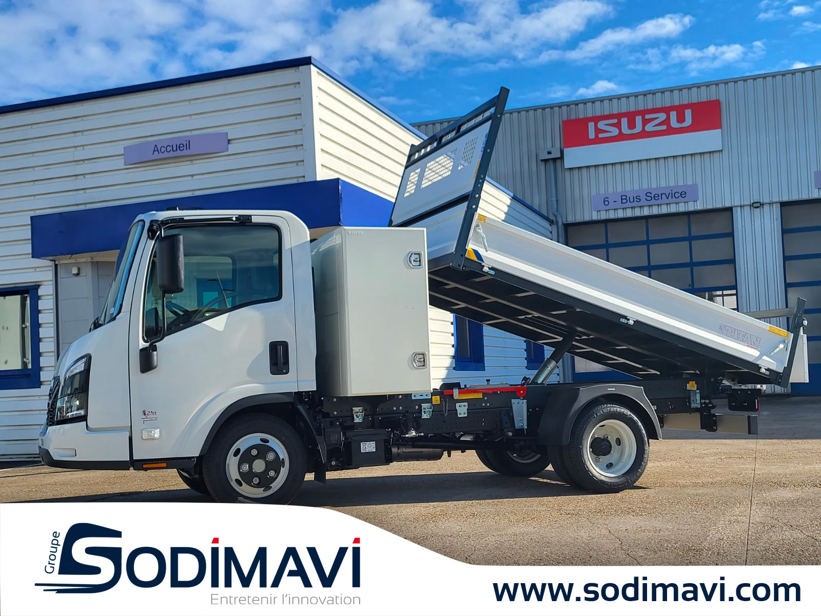 Isuzu M21 TT Benne et coffre – Image 6