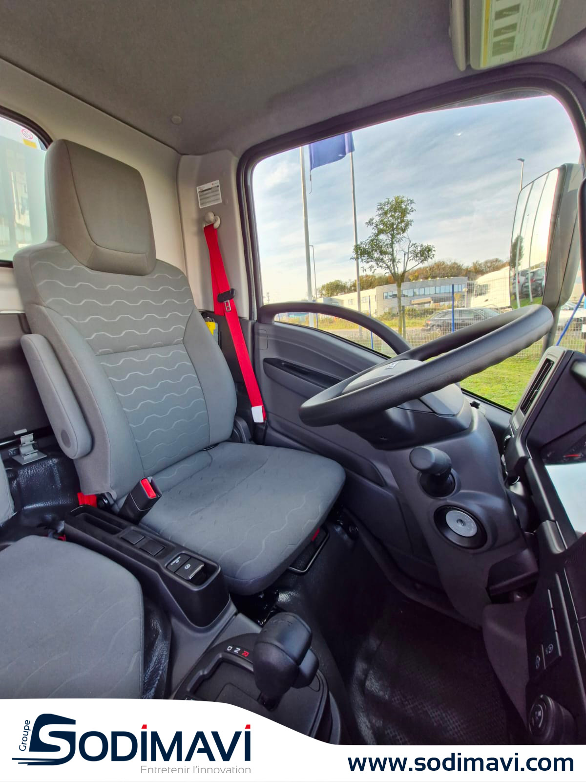 Isuzu M27 F ISIM GEN 2 Benne et coffre – Image 5