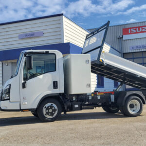 Isuzu M21TT benne coffre neuf