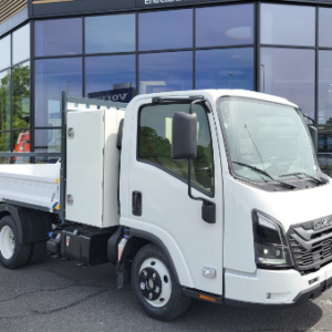 Isuzu M27 Benne Coffre neuf (Ref 2026-200)