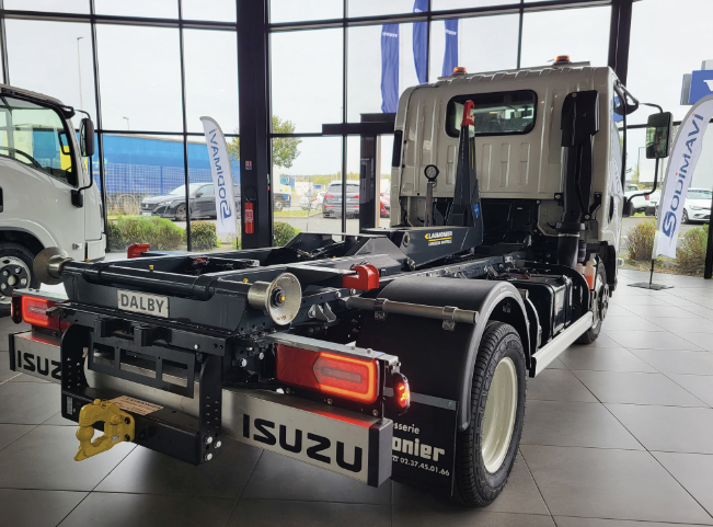 M27 AMPLIROLL ISUZU